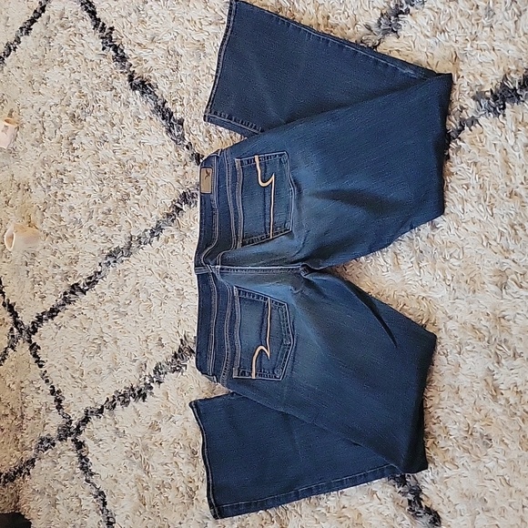 American Eagle kick boot jeans - Picture 2 of 6